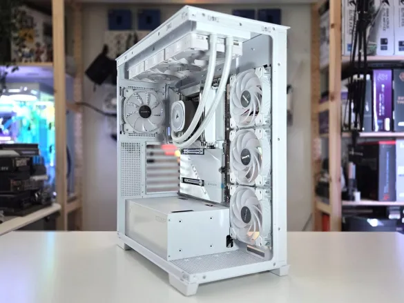 Корпус GIGABYTE Aorus C500 GLASS (GB-AC500G ST) — Підтримка форм-факторів материнських плат E-ATX, ATX, Micro-ATX