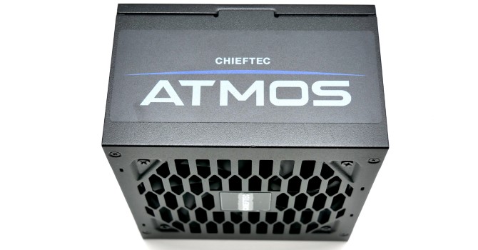 Блок питания Chieftec Smart 700W (GPS-700A8) — Вентилятор 120 мм для эффективного охлаждения