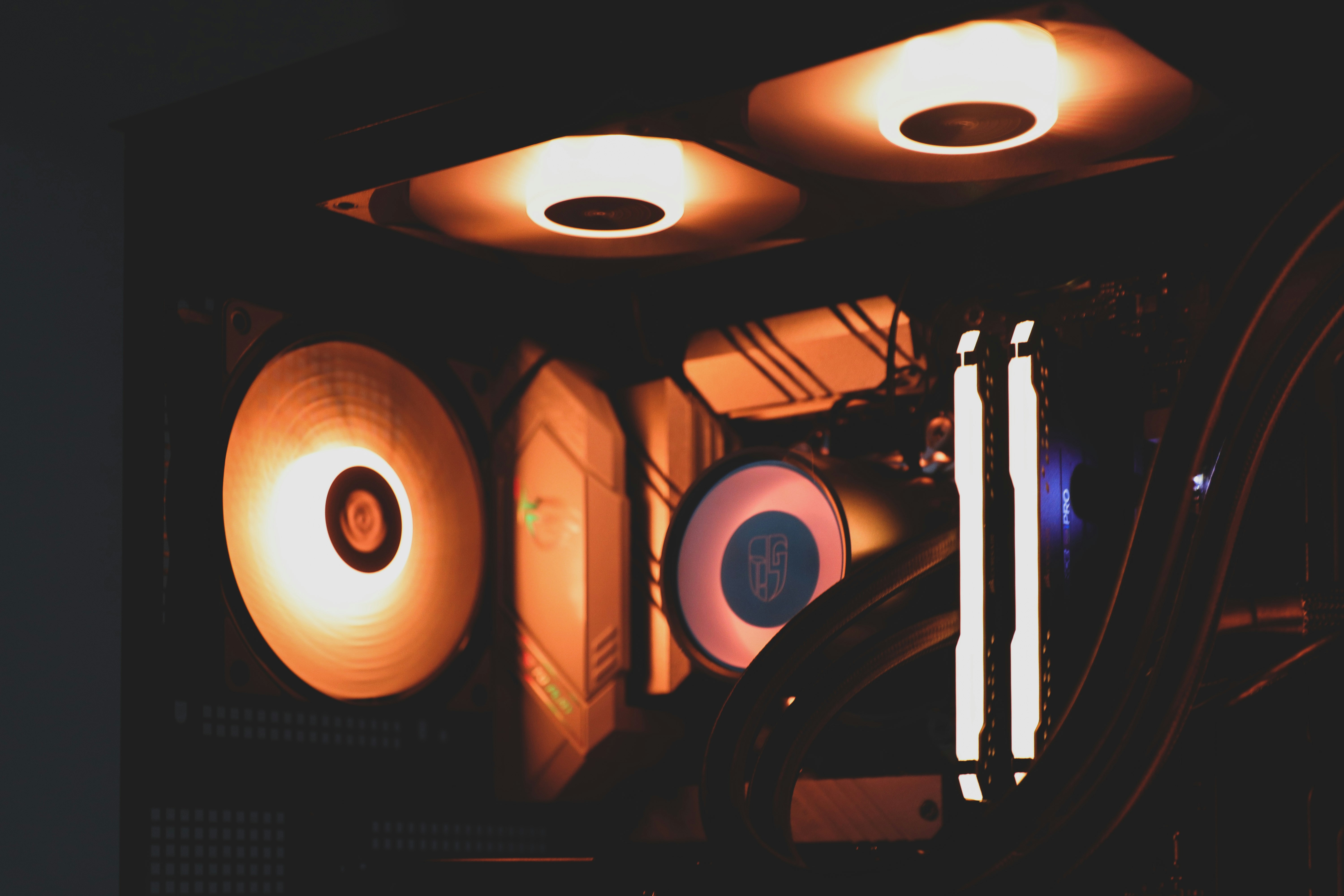 Кулер для процесора Deepcool AG300 LED IntelLGA1700/1200/1151*/AMD AM5/AM4 (AG300 LED) — Активне охолодження для процесора